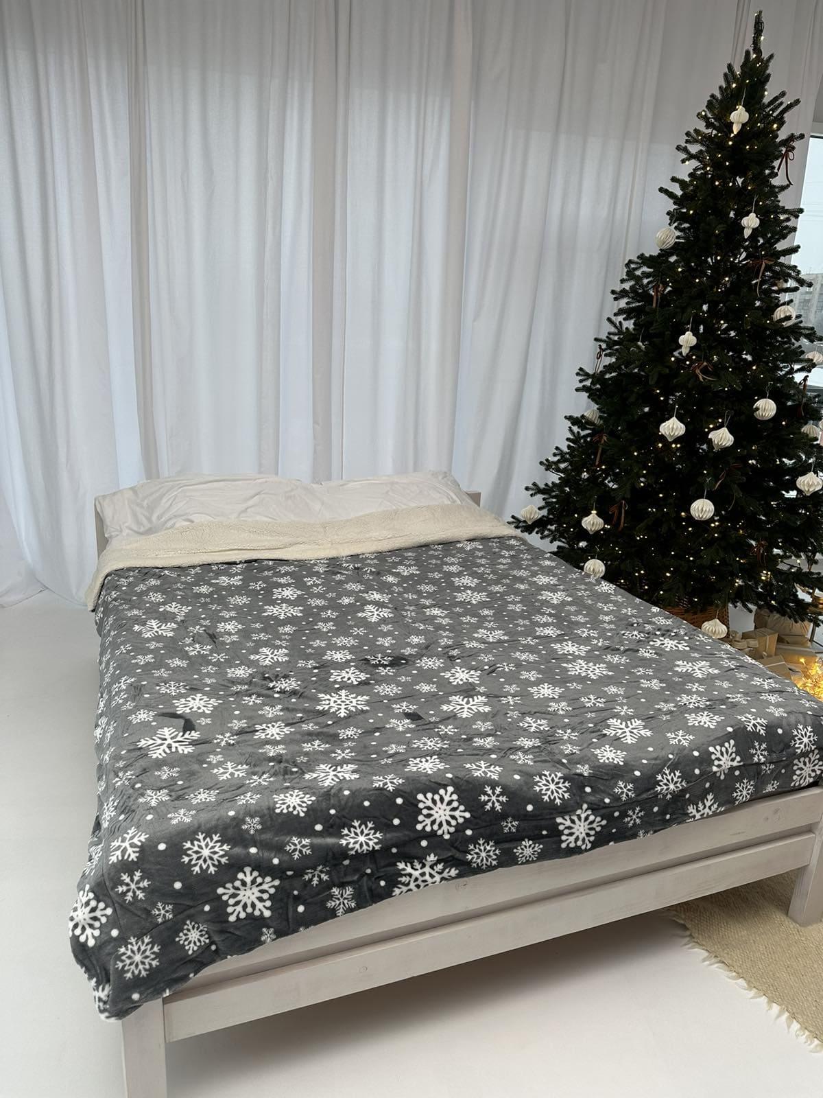 Плед-покрывало двусторонняя снежинка на эко овчине 200x230 см Серый (14054)