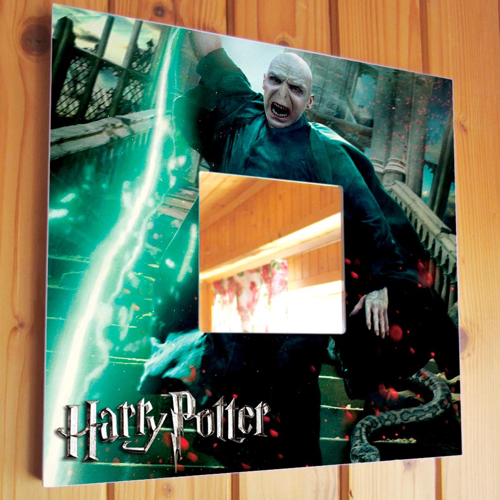 Зеркало декоративное Фильм "Harry Potter" Волдеморт 260х260 мм (M00898)