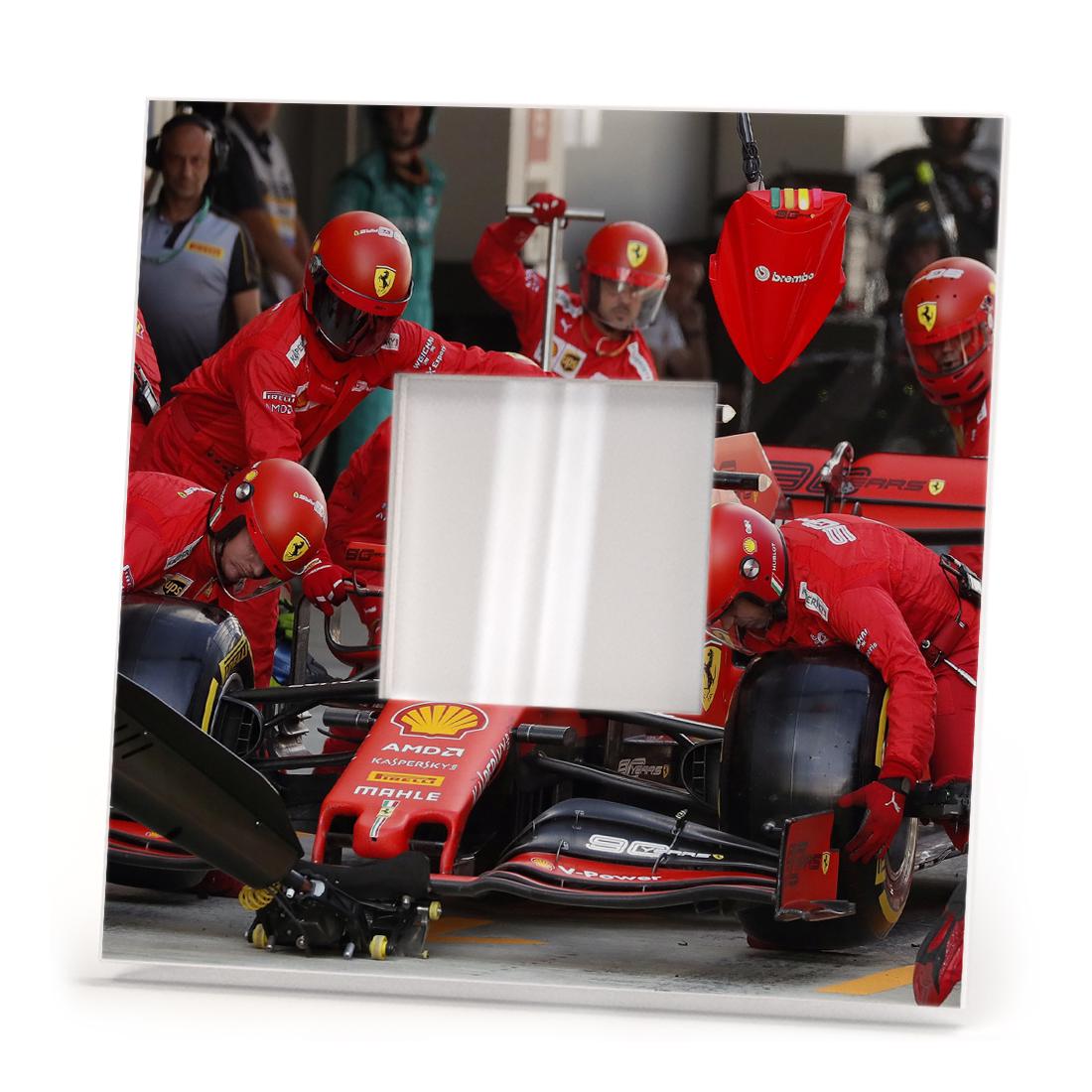 Зеркало декоративное Команда Феррари Formula F1 260х260 мм (M04673) - фото 2