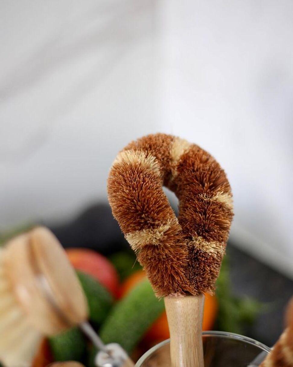 Щетка бамбуковая натуральная в форме ушка (00000010038) - фото 2 Щетка бамбуковая натуральная в форме ушка (00000010038) - фото 2