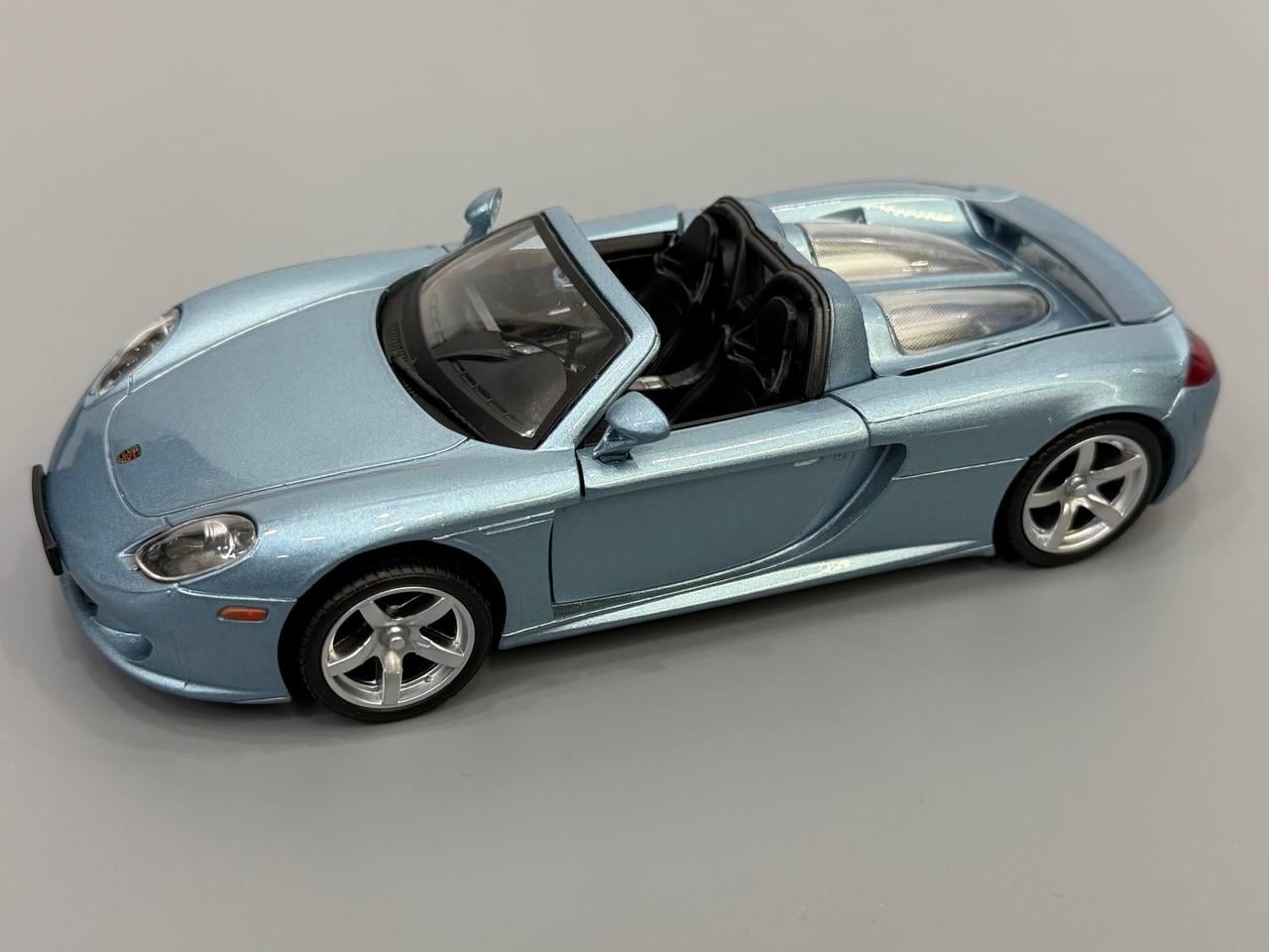 Машинка Автомир Porsche Carrera GT металлическая открывающаяся дверь багажник 19 см 1:24 Голубой (AP-1943)
