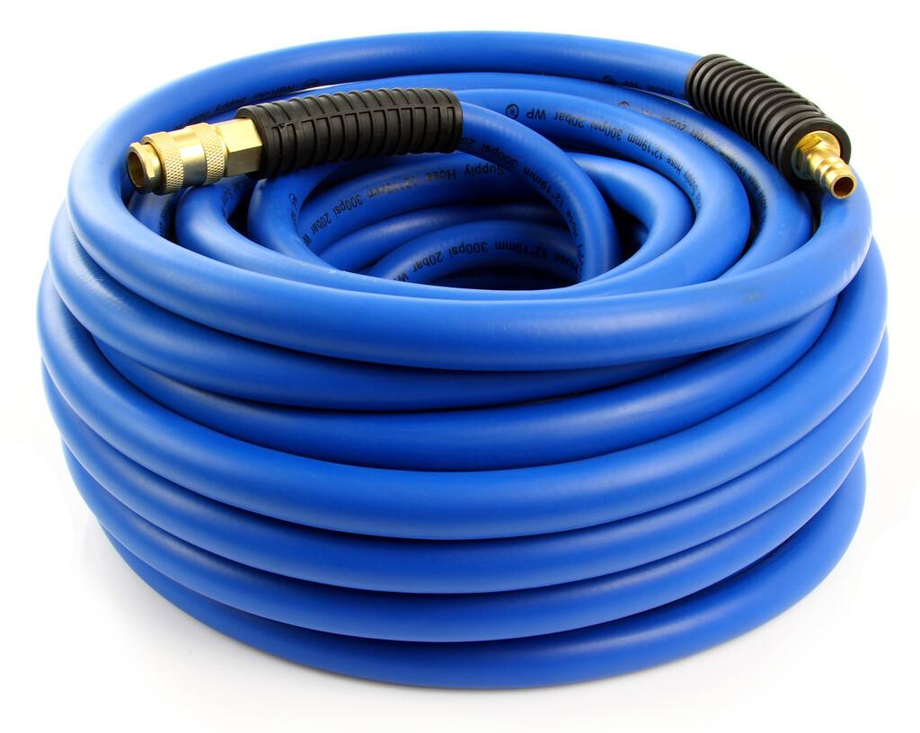 Шланг высокого давления армированный BJC 12x19 мм 20 м Шланг высокого давления армированный BJC 12x19 мм 20 м