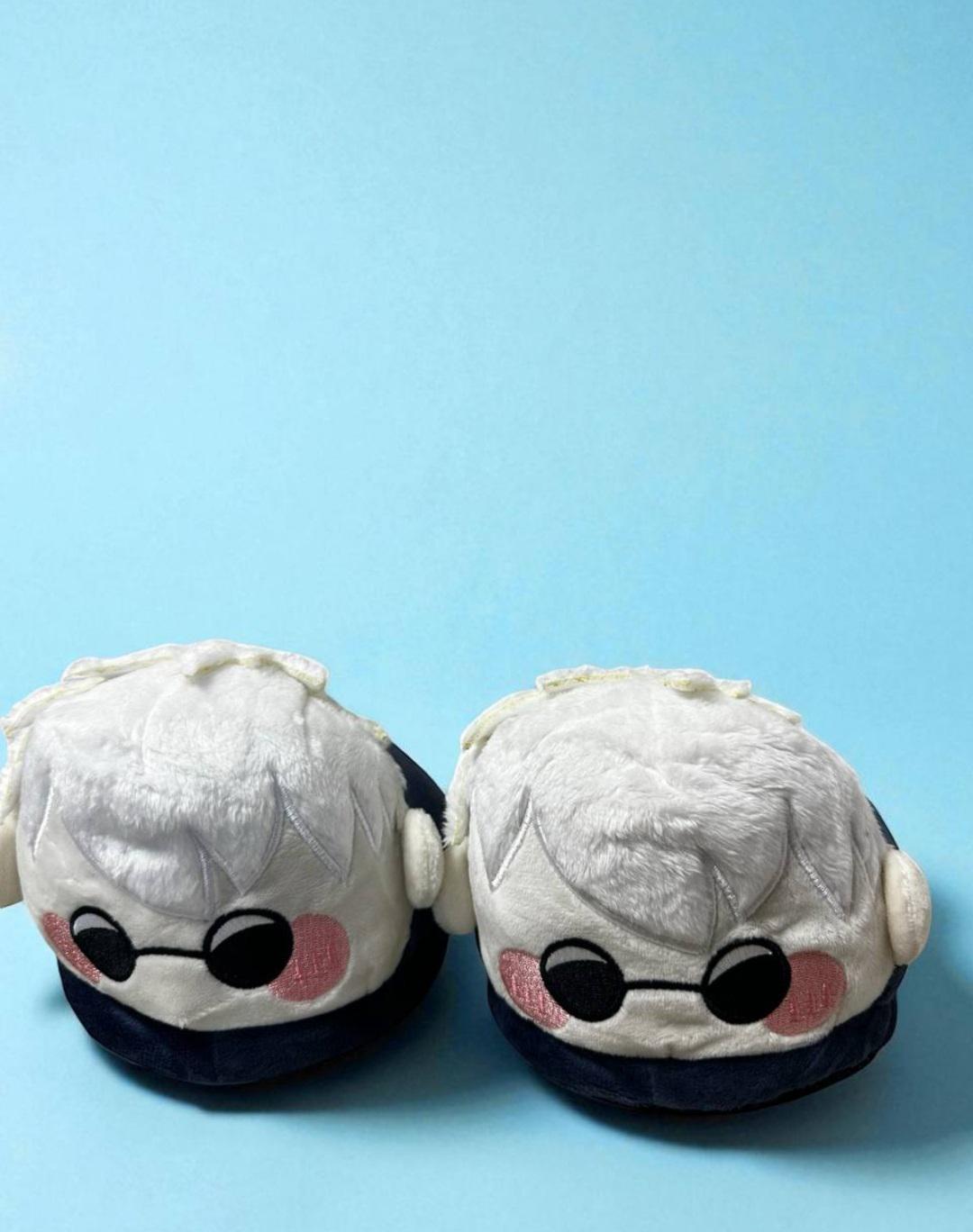 Тапочки домашние плюшевые Годжо Сатору аниме р. 32-39 - фото 3 Тапочки домашние плюшевые Годжо Сатору аниме р. 32-39 - фото 3