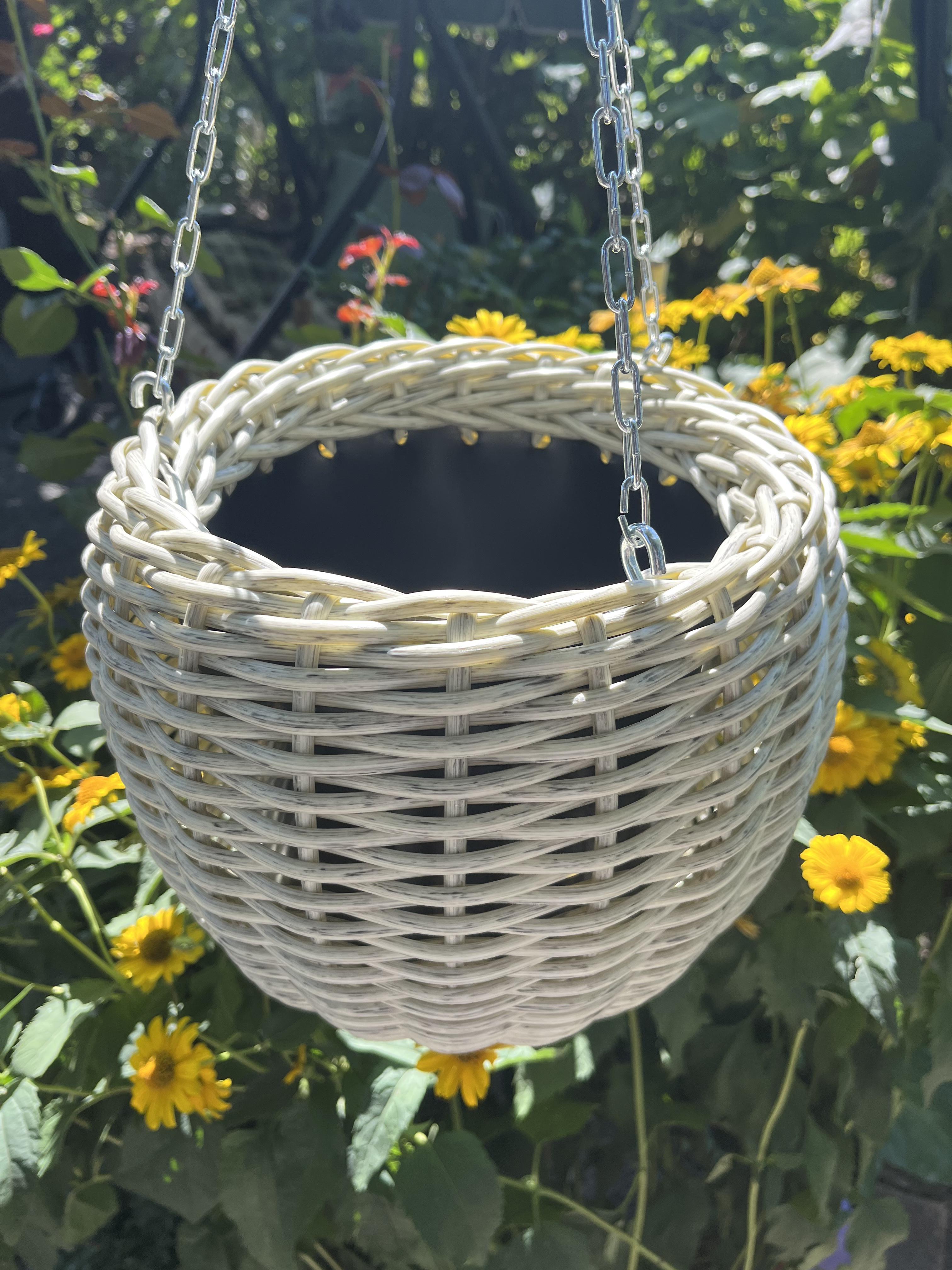 Кашпо підвісне для квітів зі штучного ротанга 5 л Слонова кістка (27975574) - фото 3 Кашпо підвісне для квітів зі штучного ротанга 5 л Слонова кістка (27975574) - фото 3