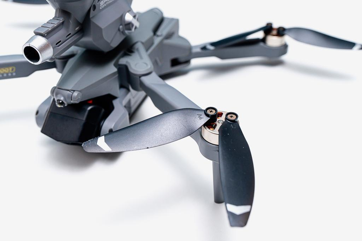 Радиоуправляемый дрон детский K11 с HD камерой и орбизами для стрельбы Серый (22585924) - фото 4 Радиоуправляемый дрон детский K11 с HD камерой и орбизами для стрельбы Серый (22585924) - фото 4