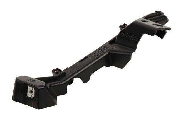 Крепление переднее бампера Chevrolet Equinox 17-21 правое верхнее (181728934)