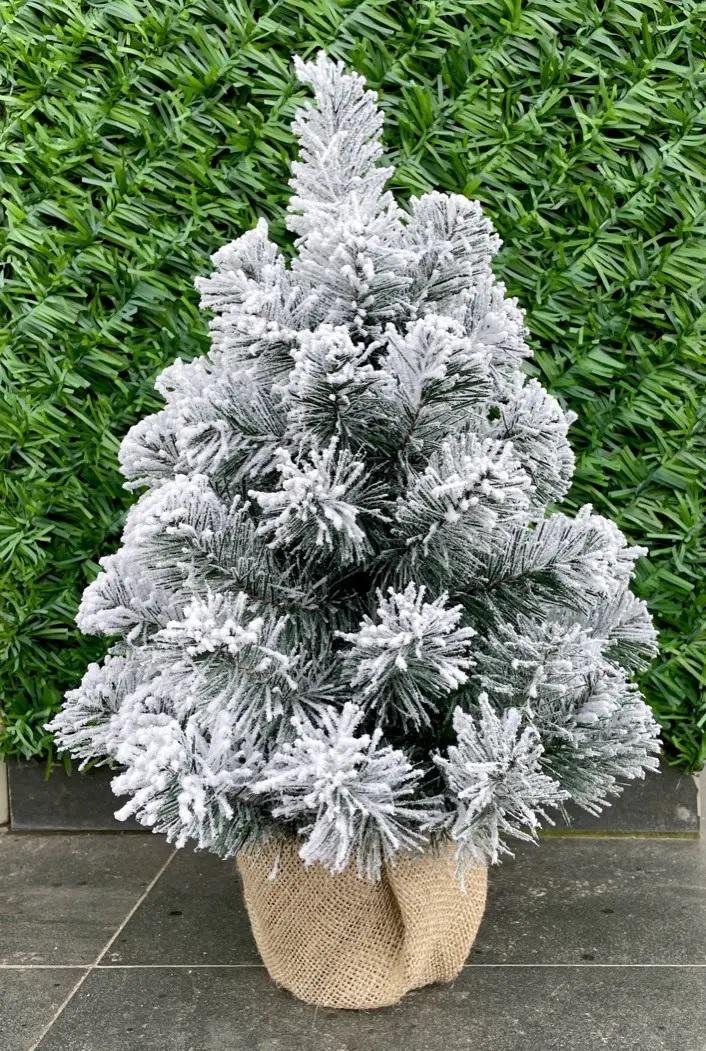 Штучна ялинка засніжена HVOYA Classic 50 см (400M/50/GS)