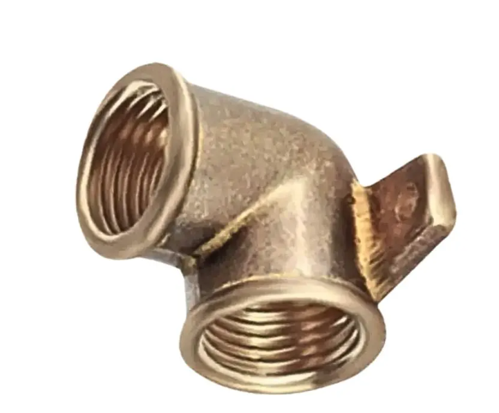 Кут латунний з кріпленням до стіни 1/2 ВВ