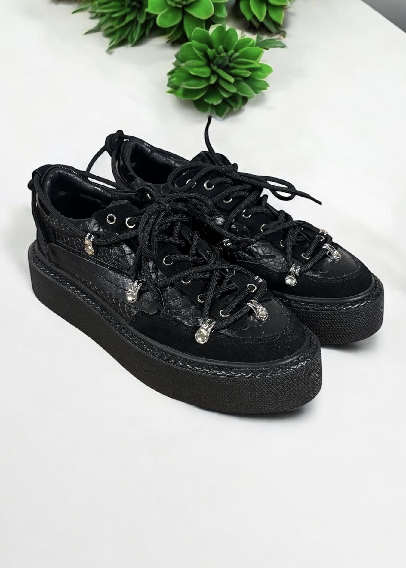 Кроссовки женские Marandi из натуральной кожи р. 38 24,5 см Черный (Z-OM-38-Black) Кроссовки женские Marandi из натуральной кожи р. 38 24,5 см Черный (Z-OM-38-Black)