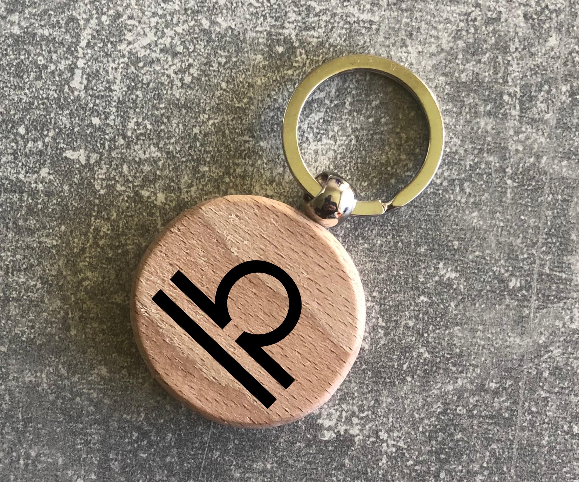 Брелок деревянный круглый с символом зодиака "Весы" (15010204019)