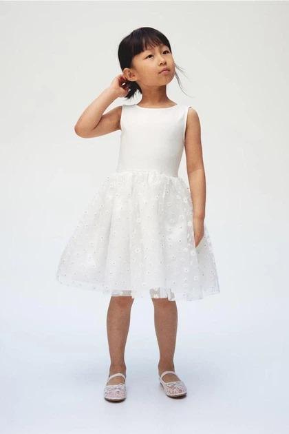 Платье H&M 922706 Ромашки 122-128 см Белый