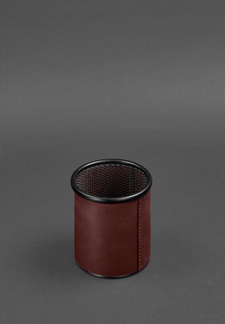 Стакан для ручек в кожаном чехле Crazy Horse Бордовый (A-027810) Стакан для ручек в кожаном чехле Crazy Horse Бордовый (A-027810)