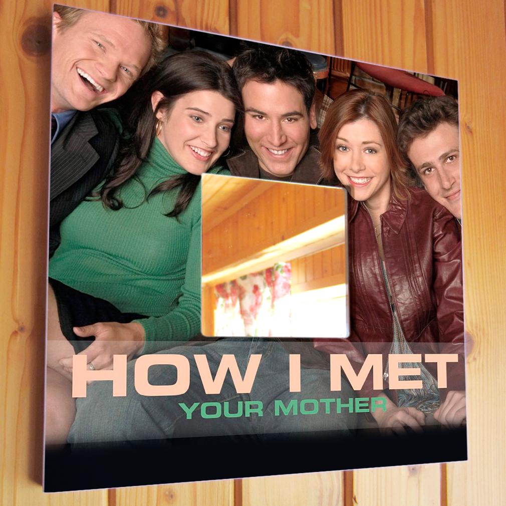 Зеркало декоративное "Сериал Как я встретил вашу маму" 260х260 мм (M03518)