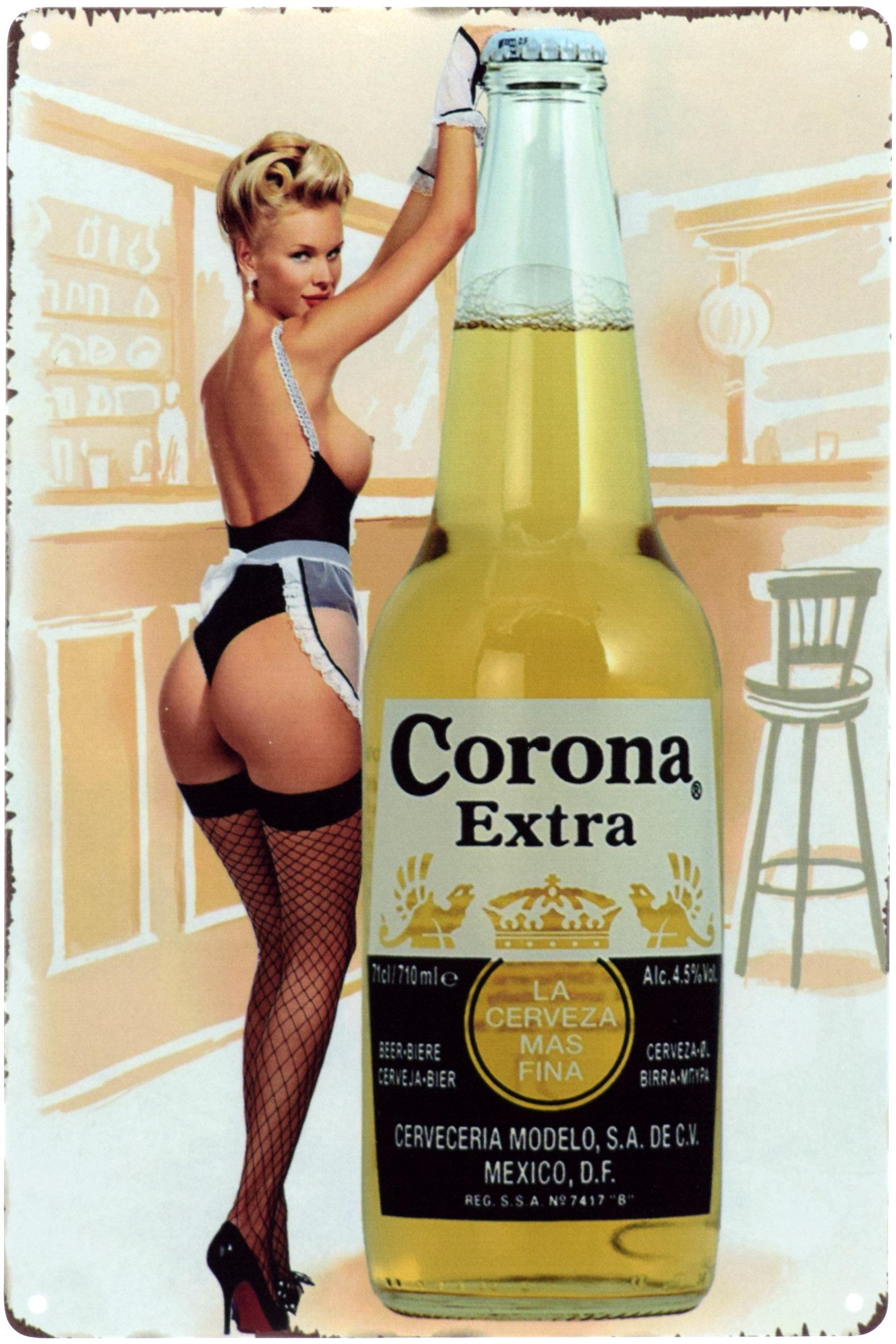 Табличка металлическая Corona Extra Girl 20x30 см