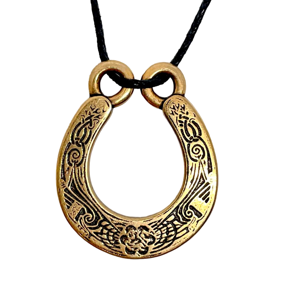 Амулет на шею Бронзовый Век Подкова со шнурком 26х3х3 мм Бронзовый Амулет на шею Бронзовый Век Подкова со шнурком 26х3х3 мм Бронзовый