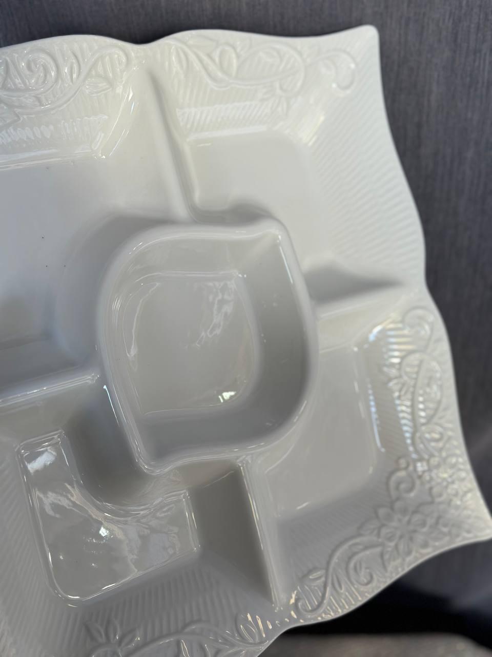 Менажниця TS Kitchen керамічна 33 см 5 секцій Білий (24628147) - фото 3 Менажниця TS Kitchen керамічна 33 см 5 секцій Білий (24628147) - фото 3