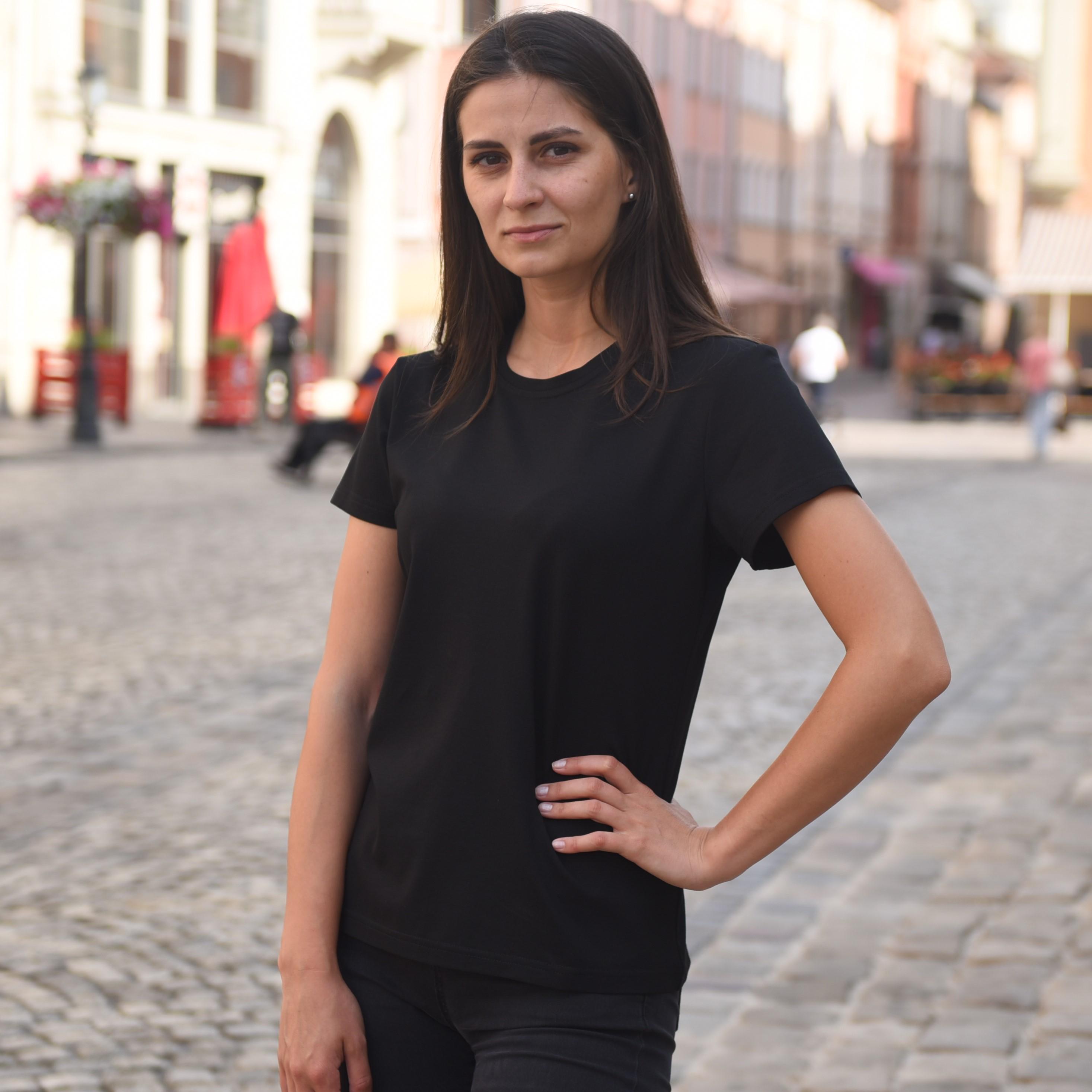 Футболка BATIAR ХS Чорний