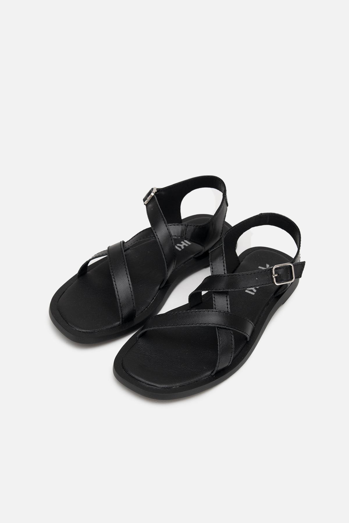 Босоножки на плоской подошве р. 41 Черный (SKT000978673) - фото 3 Босоножки на плоской подошве р. 41 Черный (SKT000978673) - фото 3