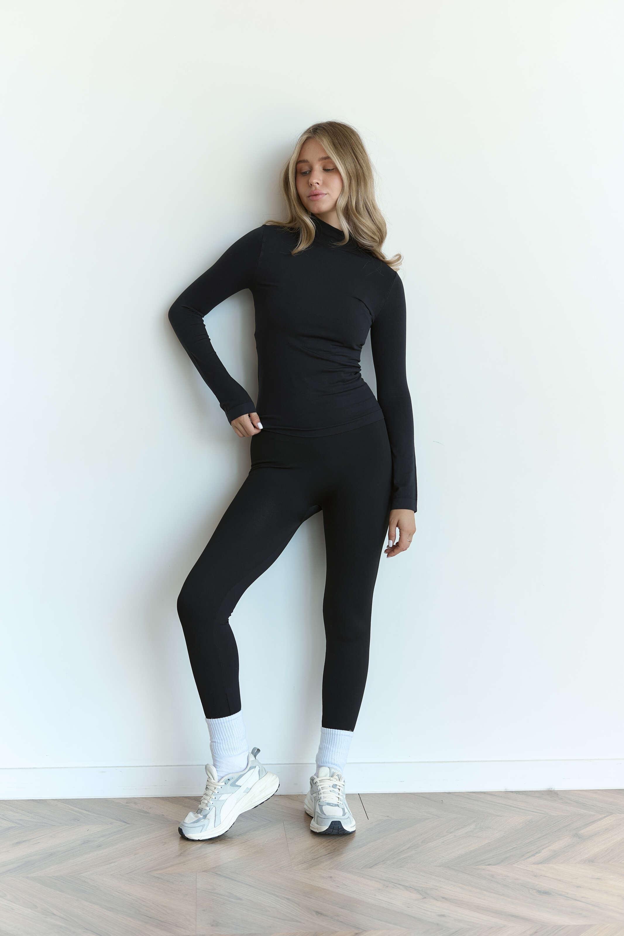 Легинсы бесшовные на меху S/M Черный (901011) - фото 7 Легинсы бесшовные на меху S/M Черный (901011) - фото 7