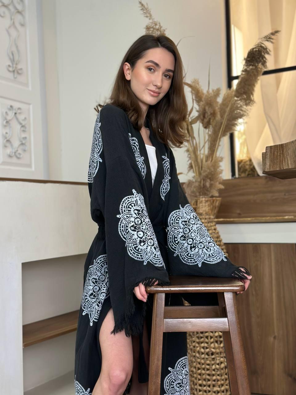 Халат-кимоно женский one size Черный с рифом - фото 2 Халат-кимоно женский one size Черный с рифом - фото 2