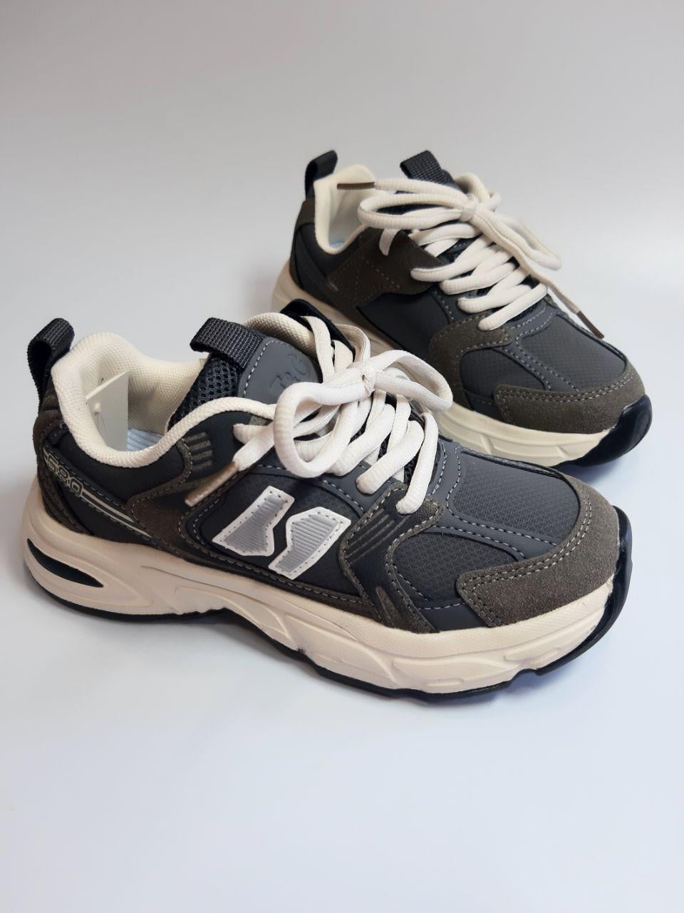 Кроссовки для мальчика Jong Golf р. 40 25 см Серый (12009-2 grey) Кроссовки для мальчика Jong Golf р. 40 25 см Серый (12009-2 grey)
