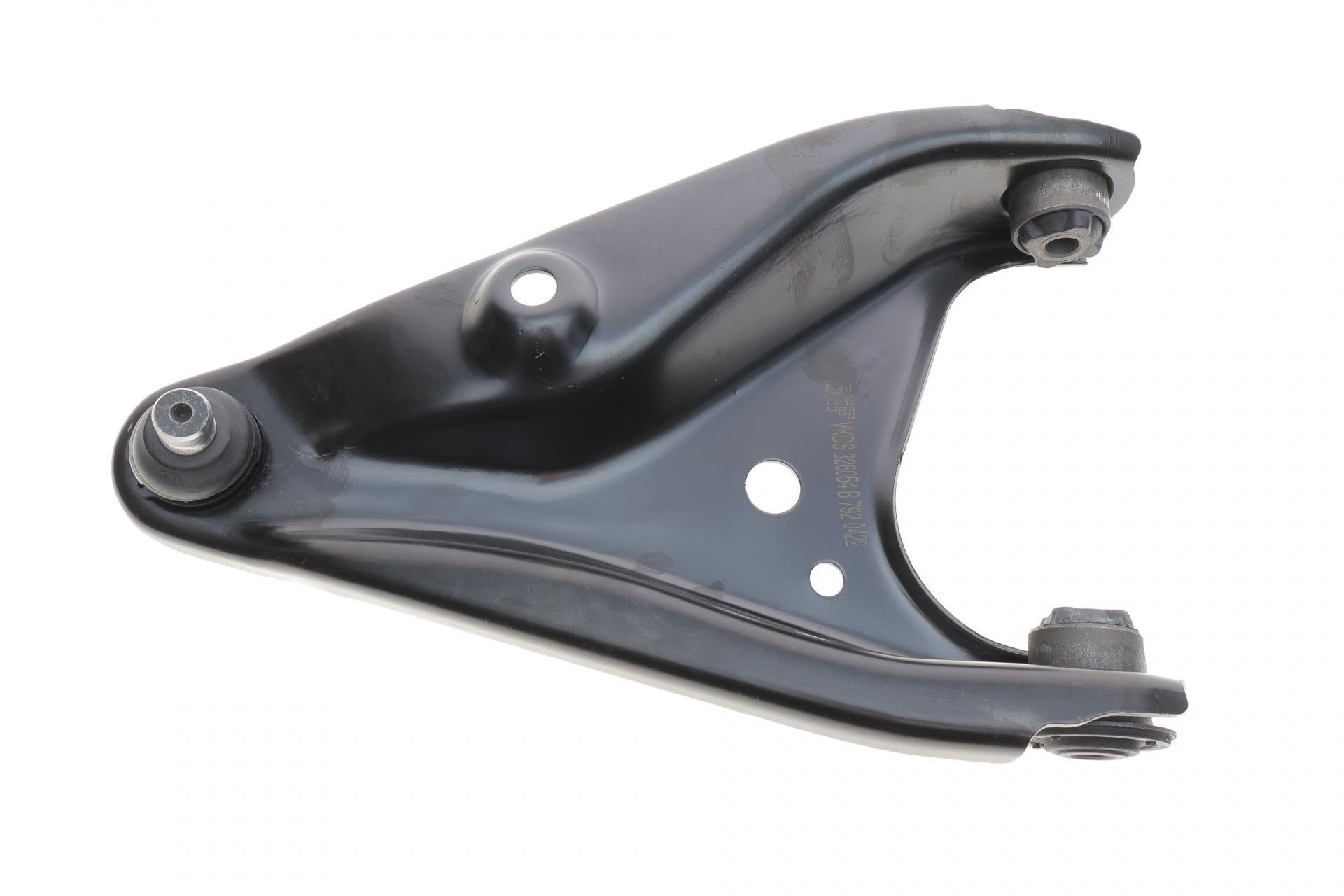 Рычаг подвески передний/снизу R Renault Logan 1,2-1,6 04-- (VKDS 326054 B)