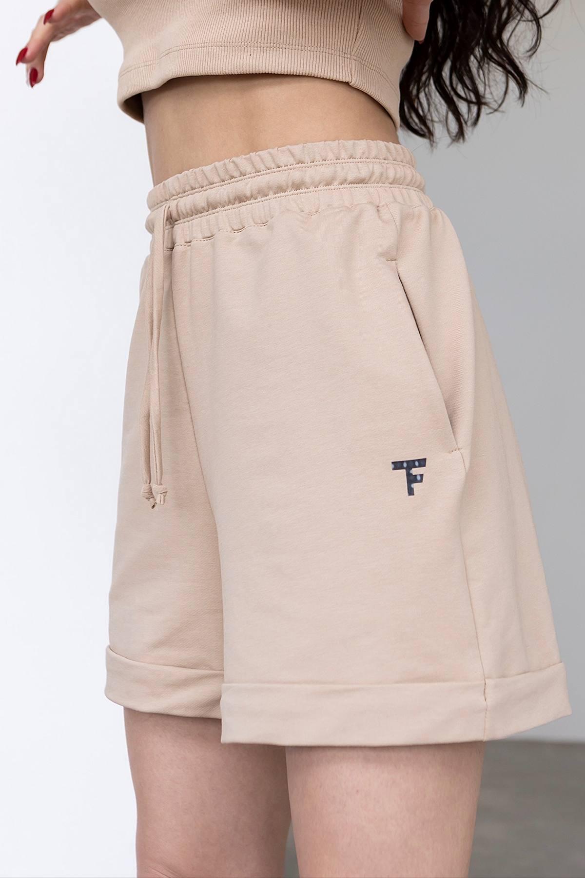 Шорти жіночі з манжетом TOTALFIT XS Бежевий (H24-LD32-XS) - фото 2 Шорти жіночі з манжетом TOTALFIT XS Бежевий (H24-LD32-XS) - фото 2