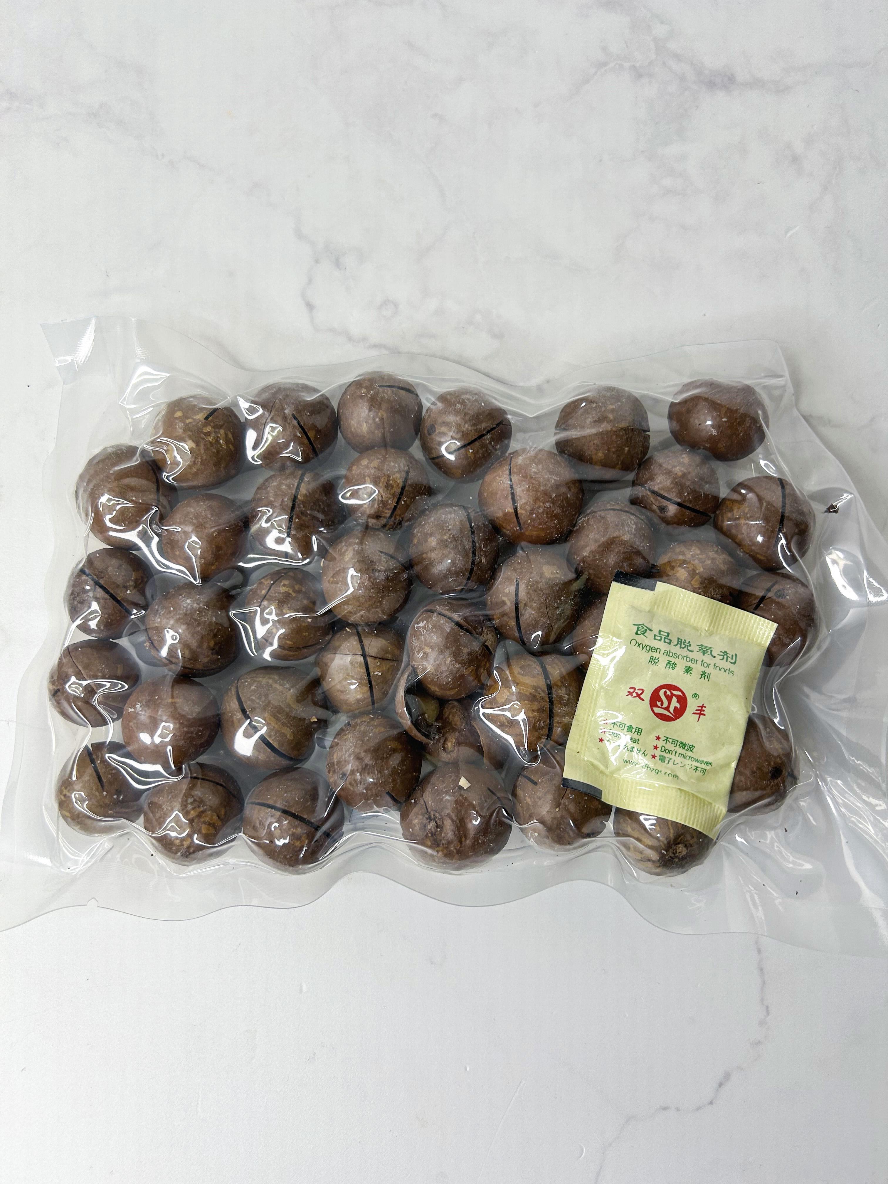 Горіхи Макадамія в шкаралупі 0,5 кг - фото 3 Горіхи Макадамія в шкаралупі 0,5 кг - фото 3