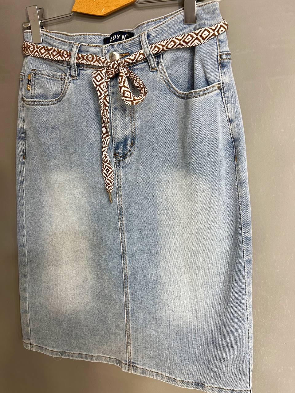 Юбка женская джинсовая LADYN 805 классическая ровный крой разрез сзади стрейчевая пояс лента р. 38 Голубой (3815) - фото 7 Юбка женская джинсовая LADYN 805 классическая ровный крой разрез сзади стрейчевая пояс лента р. 38 Голубой (3815) - фото 7