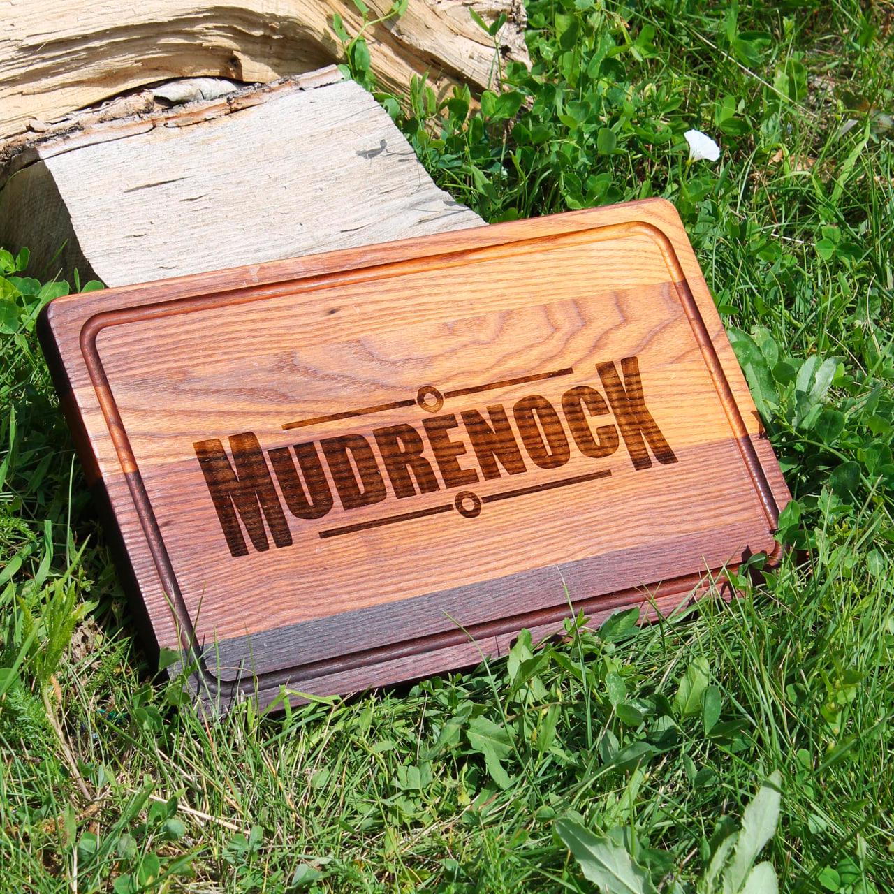 Доска кухонная винтажная с гравировкой под ваш логотип 50x30 см (11663392)