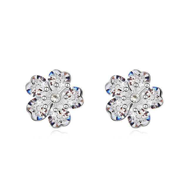 Серьги с кристаллами Сваровски Italina 10917 Белый