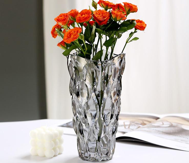 Ваза для квітів 15037 8х13х24,5 см Чоний (5003202) Ваза для квітів 15037 8х13х24,5 см Чоний (5003202)