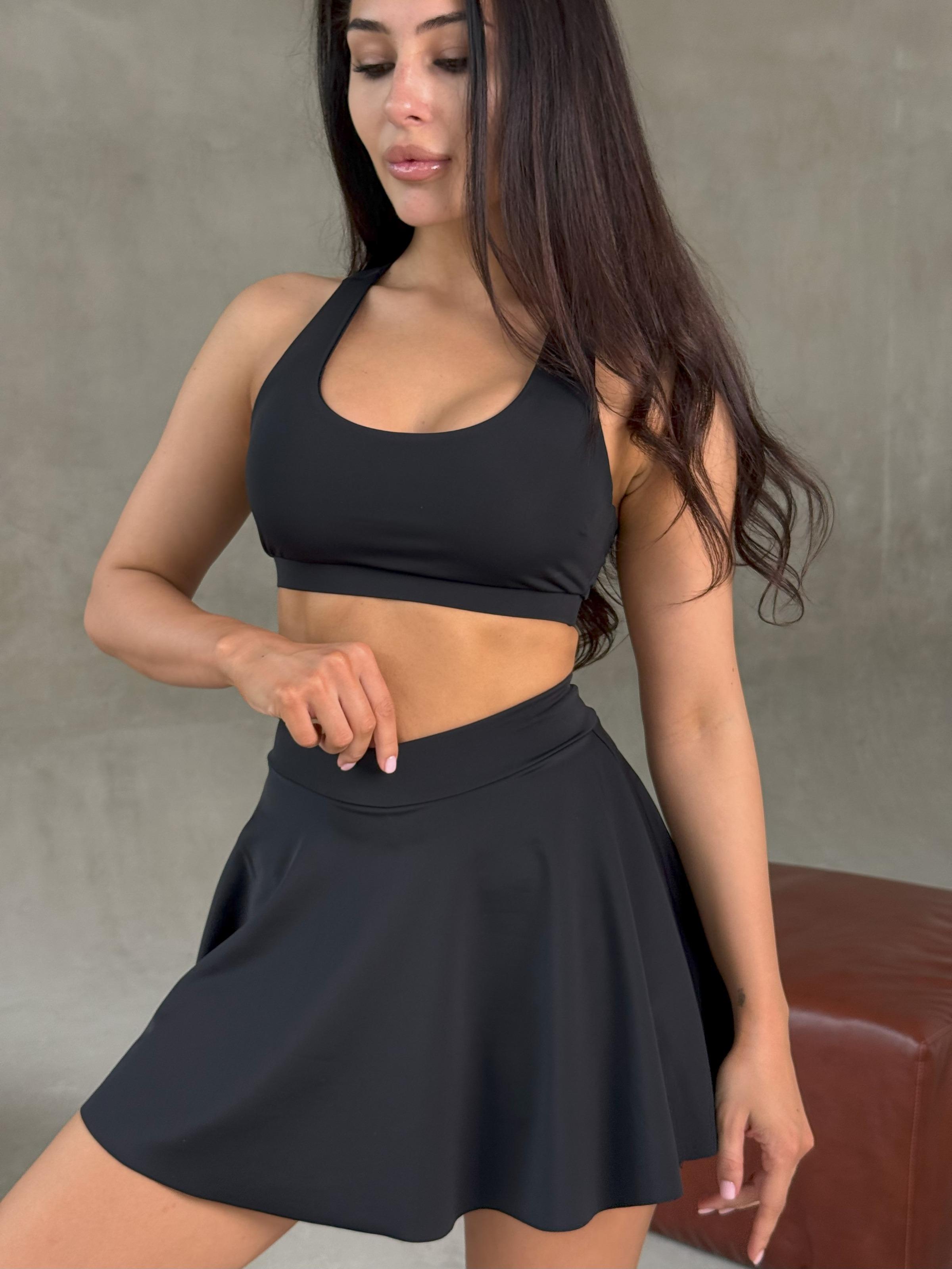 Комплект женский спортивный Nova Vega юбка-шорты/топ XS Черный (501770-2929) - фото 5 Комплект женский спортивный Nova Vega юбка-шорты/топ XS Черный (501770-2929) - фото 5