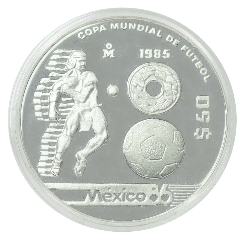 Коллекционная монета Мексика 50 песо 1985 серебро Proof Чемпионат мира по футболу в Мексике 1986 года-Индиец с мячом (М22166)