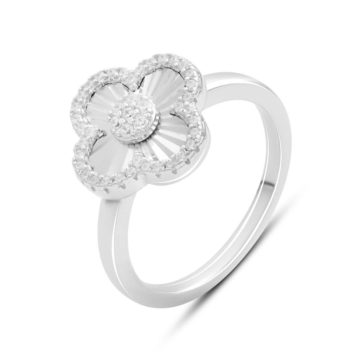 Кольцо серебряное в форме клевера с фианитами р. 18