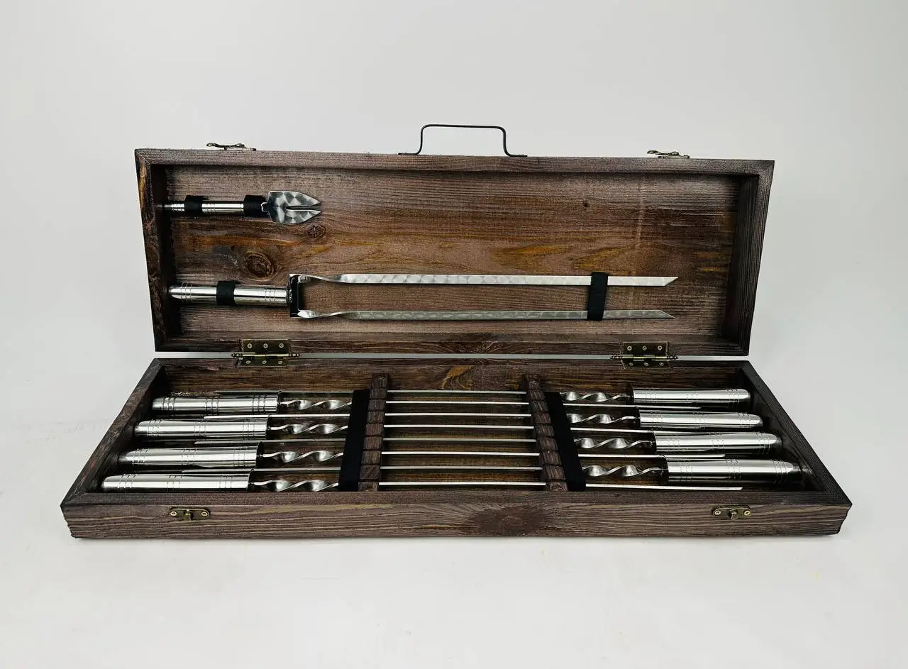 Набір шампурів у кейсі Срібло середній дерев'яний з нержавіючої сталі (2-10-KS-7611) - фото 2 Набір шампурів у кейсі Срібло середній дерев'яний з нержавіючої сталі (2-10-KS-7611) - фото 2