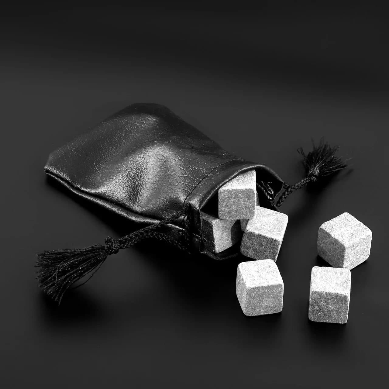 Набор стаканов Bohemia Quadro 340 мл 2 шт с камнями для виски - фото 8 Набор стаканов Bohemia Quadro 340 мл 2 шт с камнями для виски - фото 8