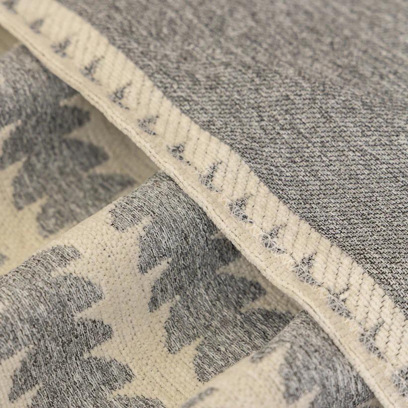 Плед покрывало на диван и кровать для мягкой мебели с узором 180х230 см Бело-серый - фото 9 Плед покрывало на диван и кровать для мягкой мебели с узором 180х230 см Бело-серый - фото 9