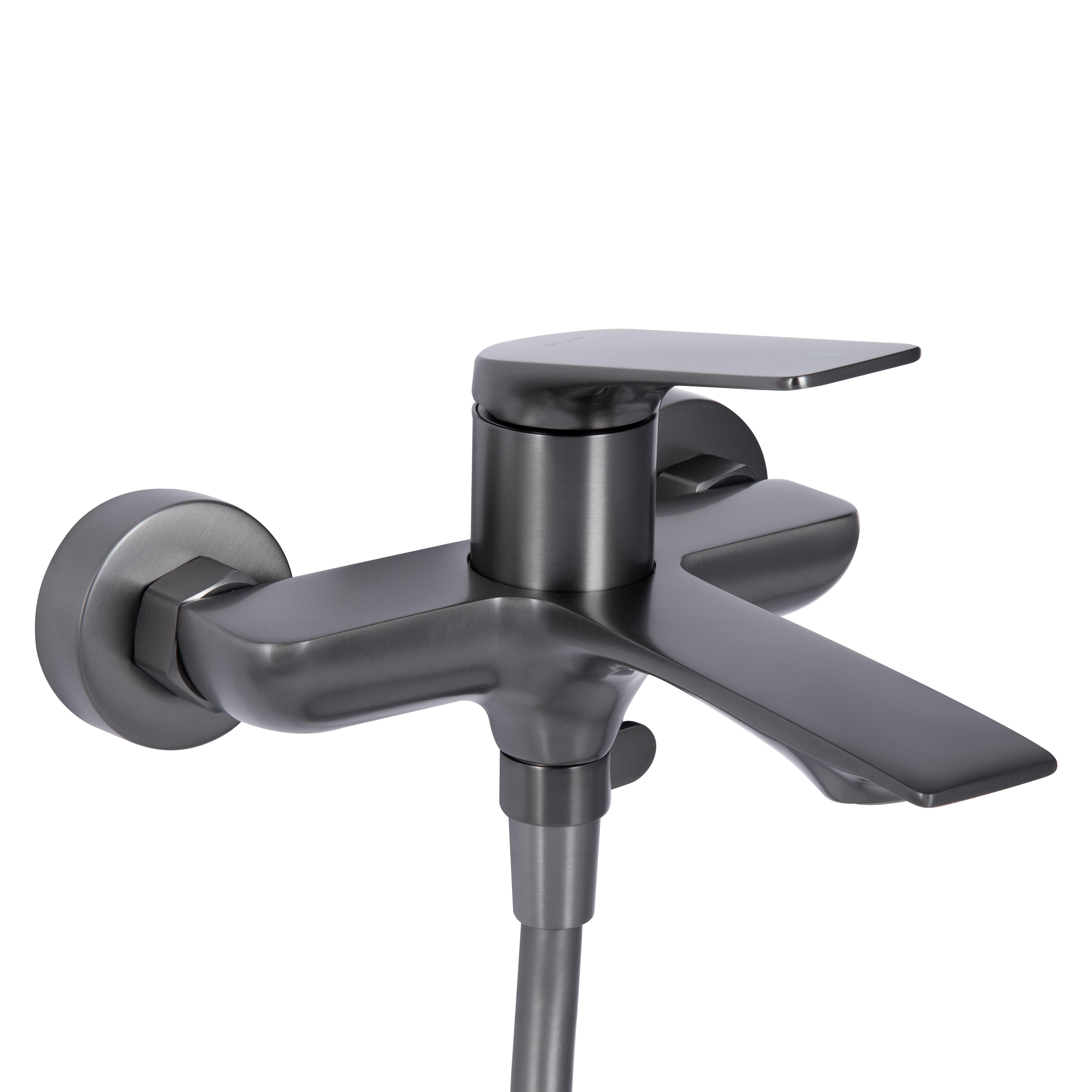 Смеситель для ванны Qtap Vlasta с душевым гарнитуром Gunmetal PVD Black (QTVLA259GMB45643)
