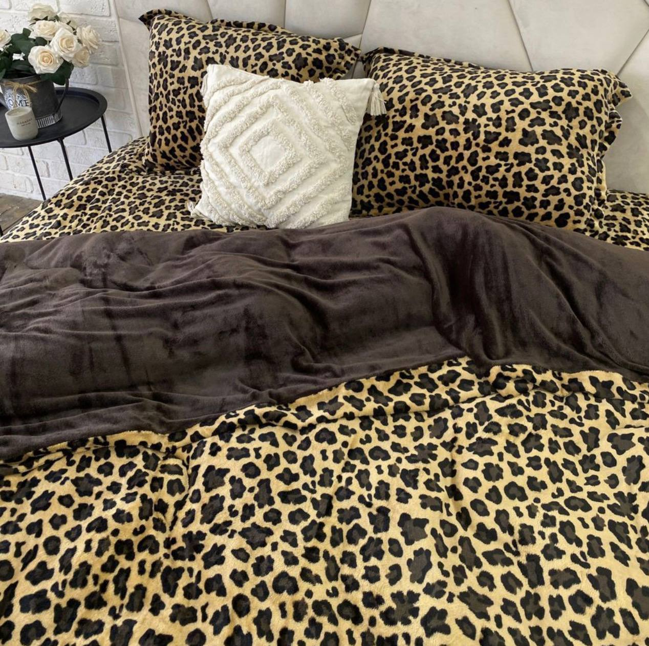 Постільна білизна плюшева мікрофібра пухнаста полуторний 50х70 см Жовтий із коричневим - фото 2 Постільна білизна плюшева мікрофібра пухнаста полуторний 50х70 см Жовтий із коричневим - фото 2