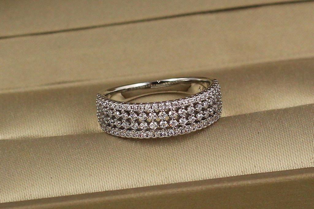 Кольцо Xuping Jewelry спереди четыре дорожки из камней р. 16 Серебристый (1729553430) Кольцо Xuping Jewelry спереди четыре дорожки из камней р. 16 Серебристый (1729553430)