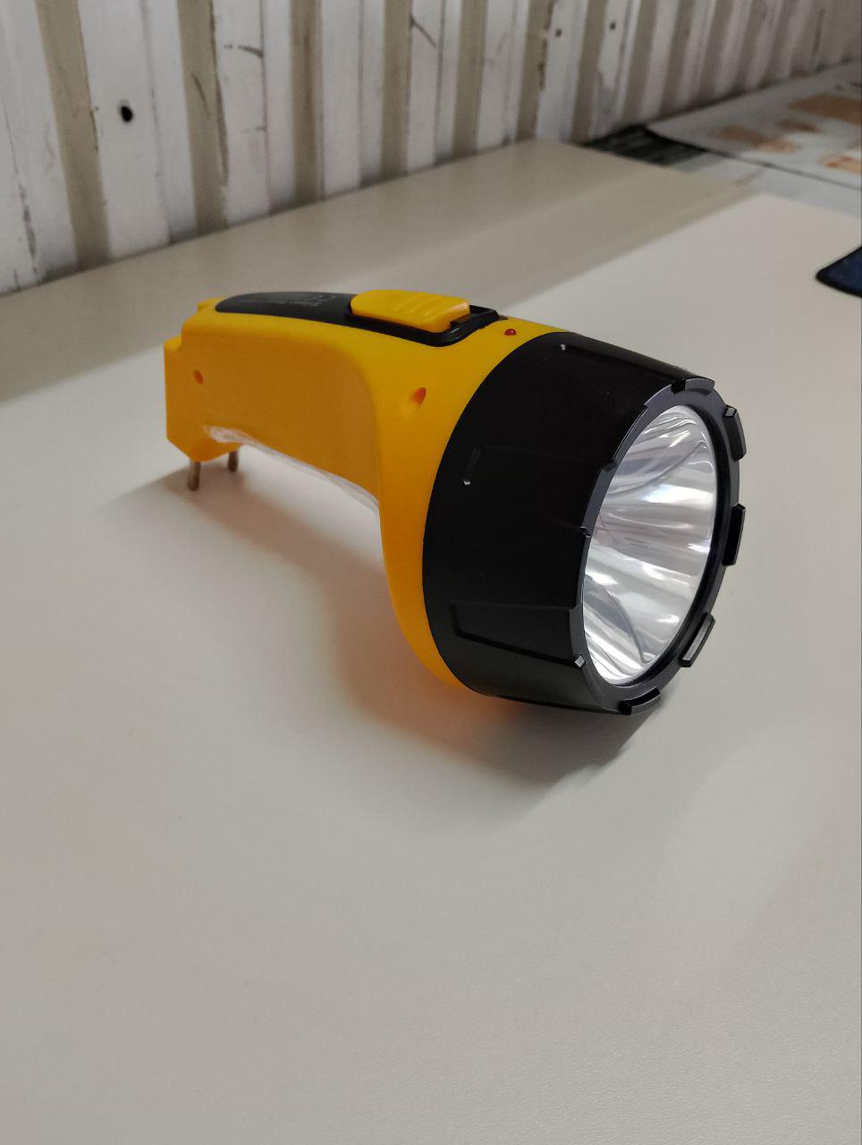 Ліхтар Silver Toss ST-9938 із вбудованим акумулятором (28833857) - фото 4 Ліхтар Silver Toss ST-9938 із вбудованим акумулятором (28833857) - фото 4