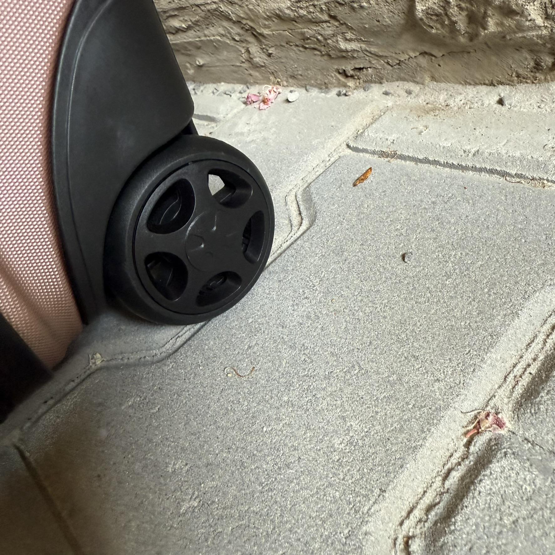 Мини-чемодан Wings PEA01 дорожный XXS Розовое золото (26630757) - фото 7 Мини-чемодан Wings PEA01 дорожный XXS Розовое золото (26630757) - фото 7