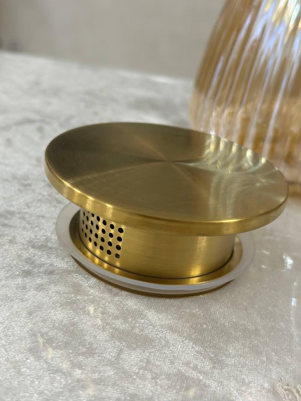 Кувшин для напитков Vittora VT-5904-1500 термостойкое стекло 1,5 л Золотистый (VT-5904-1500) - фото 5 Кувшин для напитков Vittora VT-5904-1500 термостойкое стекло 1,5 л Золотистый (VT-5904-1500) - фото 5