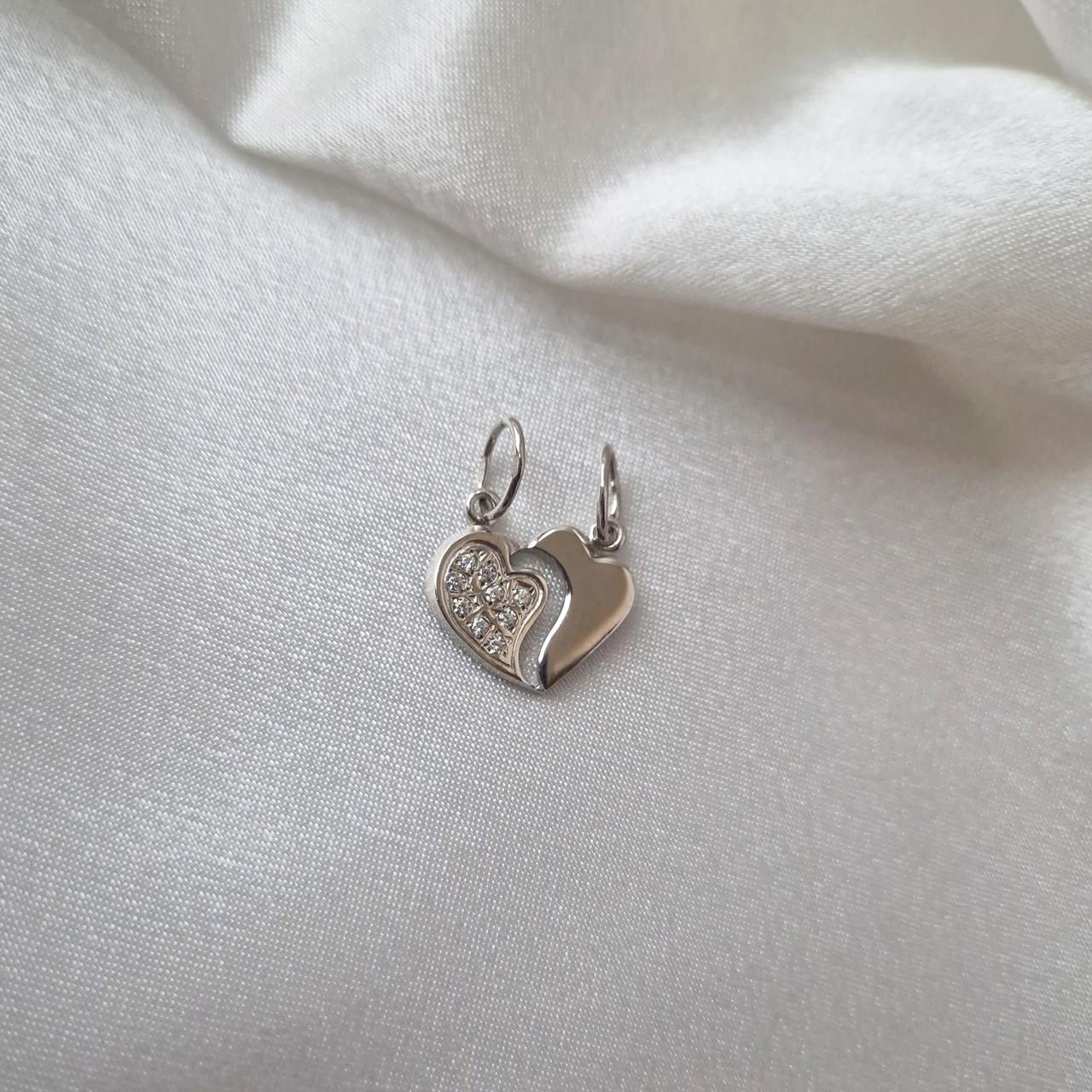 Підвіска парна серце в білих каменях срібло 925 проби родоване 1,90 г (3089r) - фото 6 Підвіска парна серце в білих каменях срібло 925 проби родоване 1,90 г (3089r) - фото 6