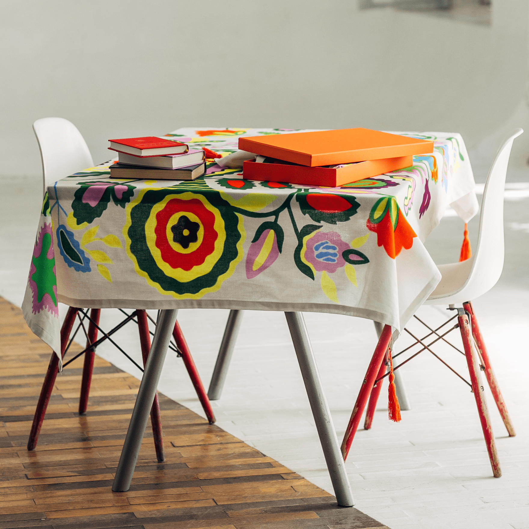 Скатертина В'юнок 132х172 см