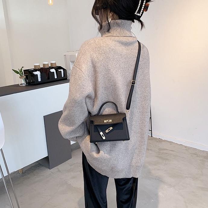 Женская сумка кросс-боди на ремешке Черный - фото 3