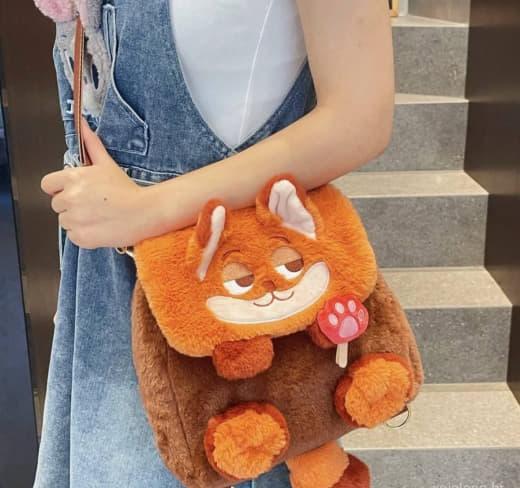 Сумка-рюкзак лисичка плюшевый Коричневый (2616324952) - фото 2 Сумка-рюкзак лисичка плюшевый Коричневый (2616324952) - фото 2