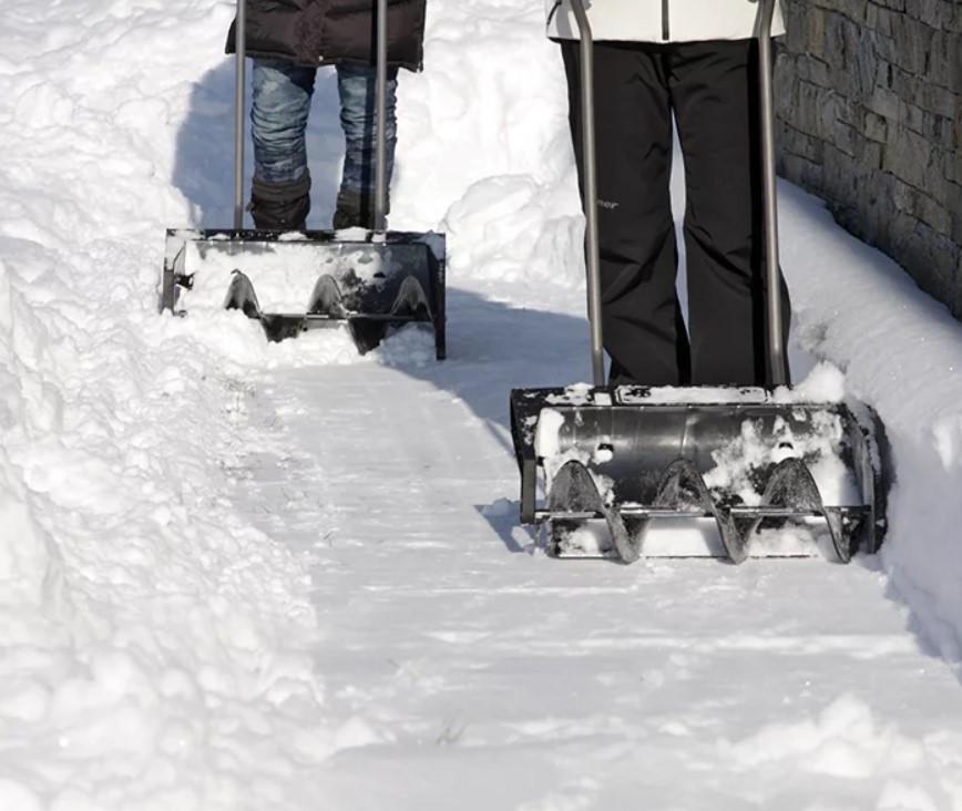 Лопата-снігоочисник Prosperplast Snow Mover з ротором і металевою ручкою 59х178 см (CNT00011767) - фото 7 Лопата-снігоочисник Prosperplast Snow Mover з ротором і металевою ручкою 59х178 см (CNT00011767) - фото 7