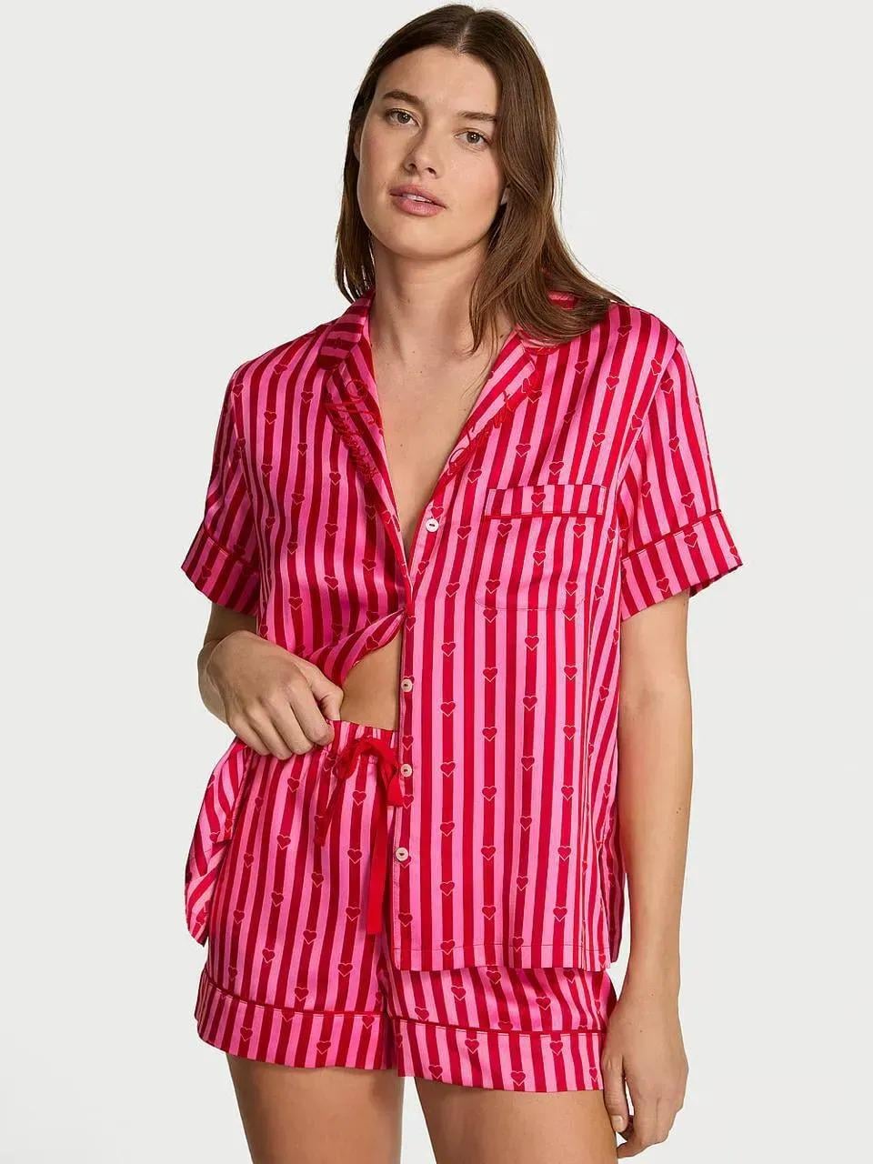 Пижама сатиновая Victoria's Secret Signature Satin Heart Short Pajama Set полоска S Розовый (27254675)